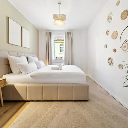 Zentral I Ruhig I Balkon I Fuer 6 - Bright Collection Apartmán *